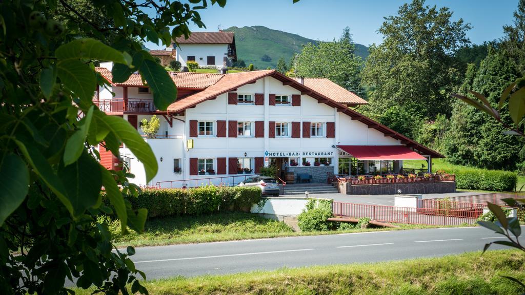 Logis Hotel Ur-Hegian エノア エクステリア 写真