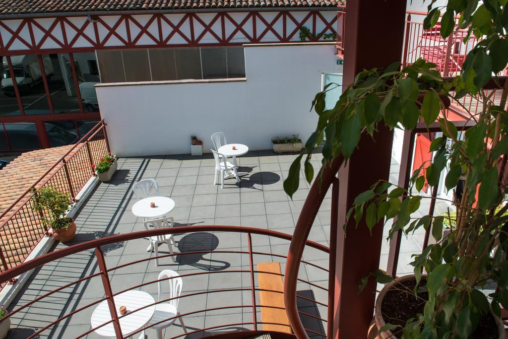 Logis Hotel Ur-Hegian エノア エクステリア 写真